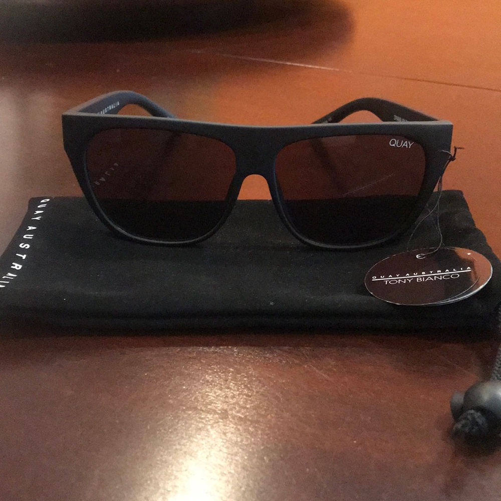 Quay Australia “Drama by Day” Sunglasses